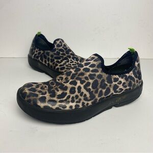 Leopard Print Slip-On Women's Shoes - Black/Tan